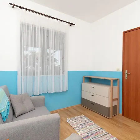 Toni Apartman Maslinica