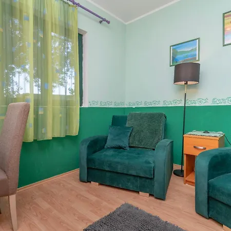 Toni Apartman *