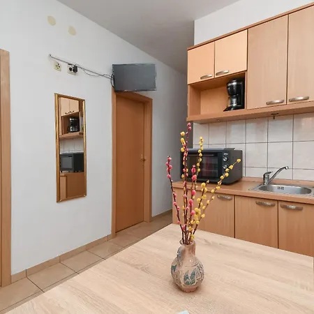 Apartment Toni *
