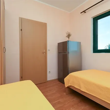 Toni * מסליניצה