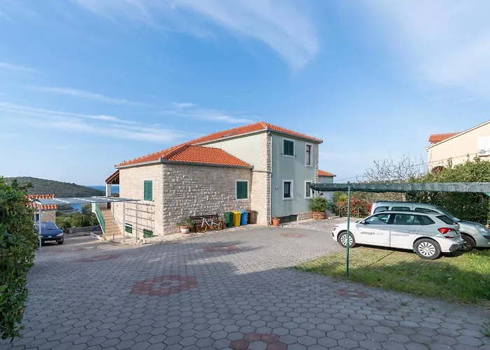 Διαμέρισμα Toni