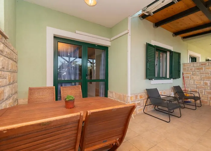 Διαμέρισμα Toni *